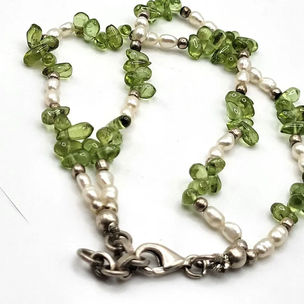 Gorgeous Peridot and Freshwater Pearl Sterling Silver Bracelet 9in